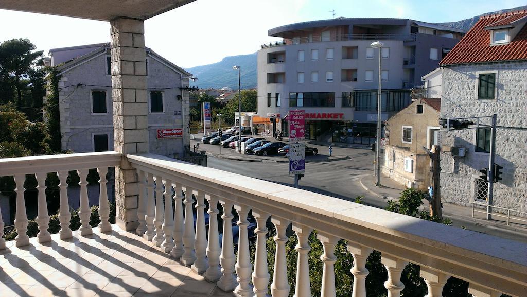 Apartments Villa Castello Каштела Экстерьер фото