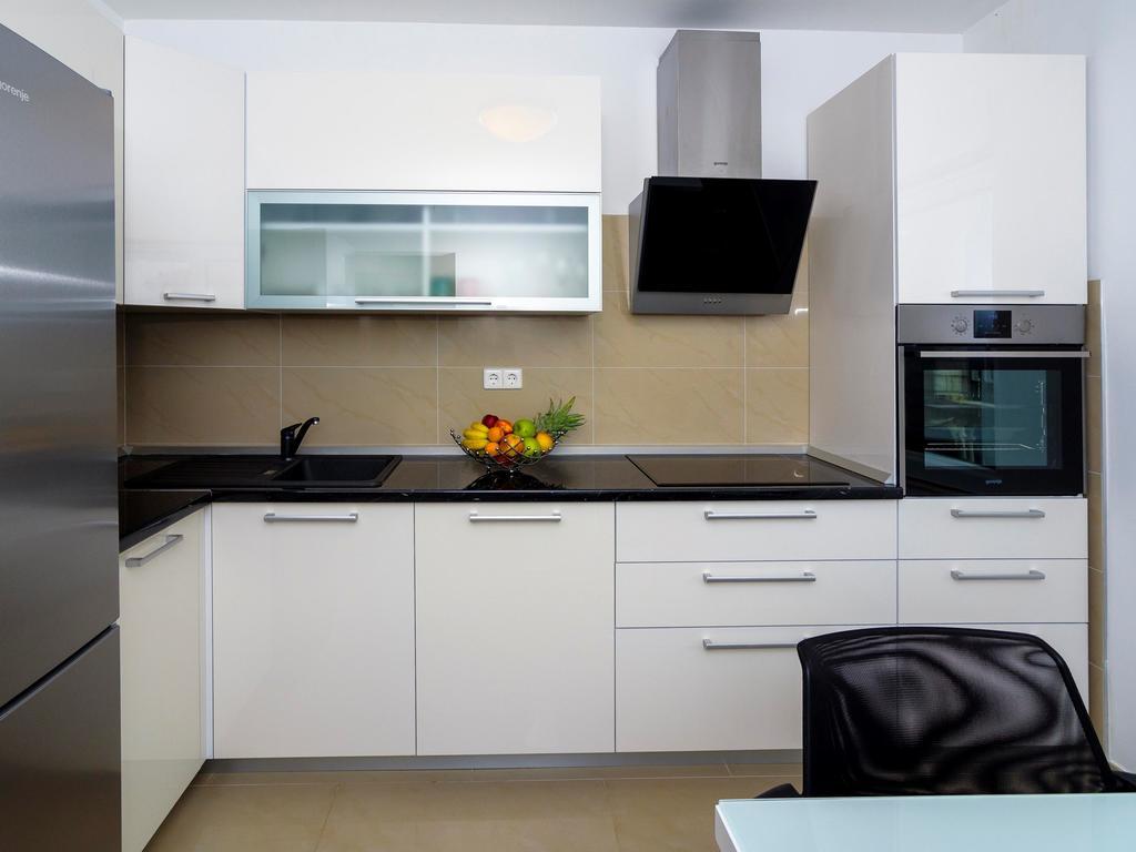 Apartments Villa Castello Каштела Экстерьер фото